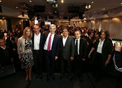 Dom�nguez prometi� crear un Ministerio de Ciencia y Tecnolog�a provincial de alcanzar la Gobernaci�n