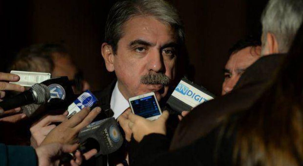 Fern�ndez dijo que la oposici�n miente cuando promete eliminar ganancias y retenciones