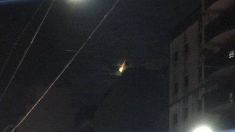 Los astr�nomos tienen una sospecha sobre la extra�a luz verde