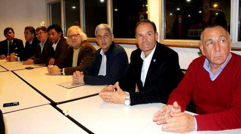 La preocupaci�n por el quebranto del agro del NOA lleg� a la Rural de Palermo