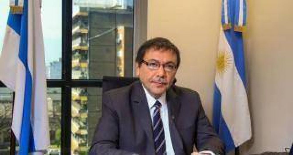 La oposici�n present� su plan de seguridad