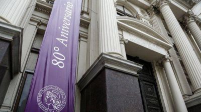 El Gobierno asegura que las reservas alcanzan para resistir las presiones sobre el d�lar