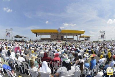Ecuador: El altar del Papa se convierte en iglesia parroquial