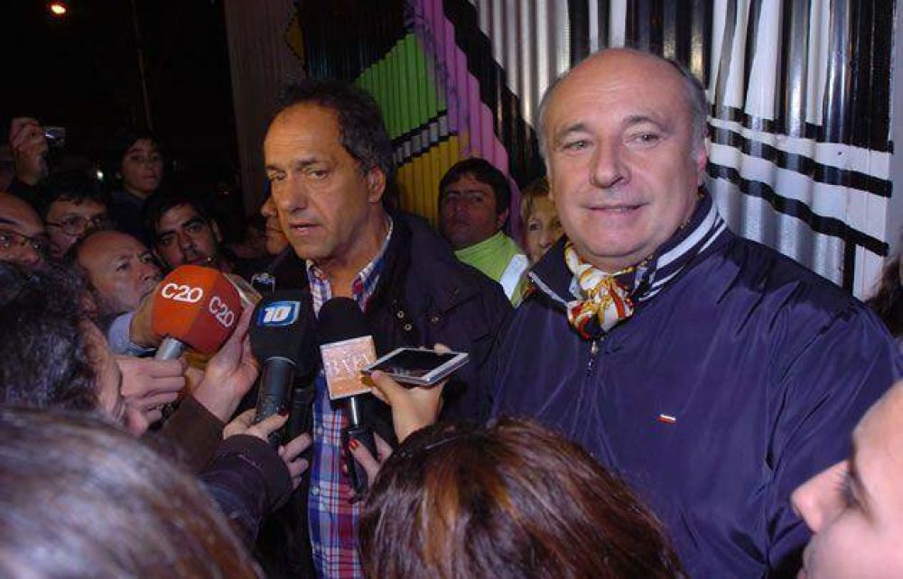 Scioli destac� la gesti�n de Accastello en Villa Mar�a