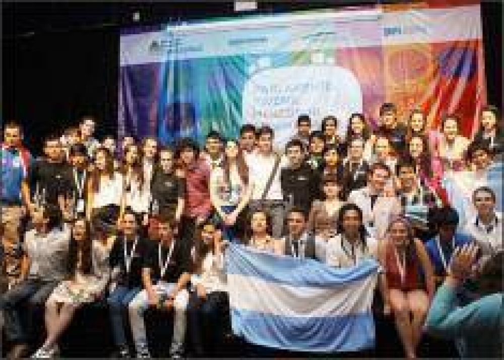 J�venes parlamentarios de todo el pa�s realizar�n una visita educativa a la provincia