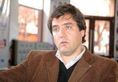 Santiago Aguiar: �Jun�n reclama un cambio�