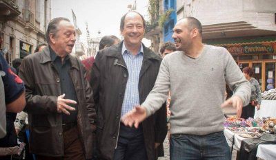 Sanz y Terragno de campa�a por San Telmo