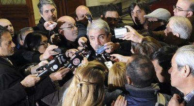 An�bal Fern�ndez acus� a sus rivales de las Primarias por las denuncias de narcotr�fico