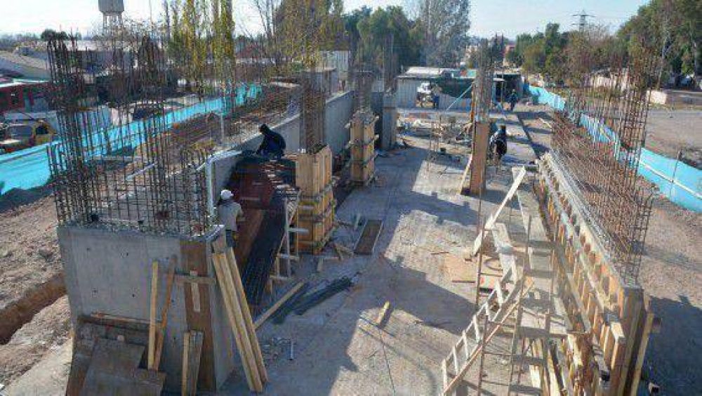 Las provincias destinan poca plata a la obra p�blica