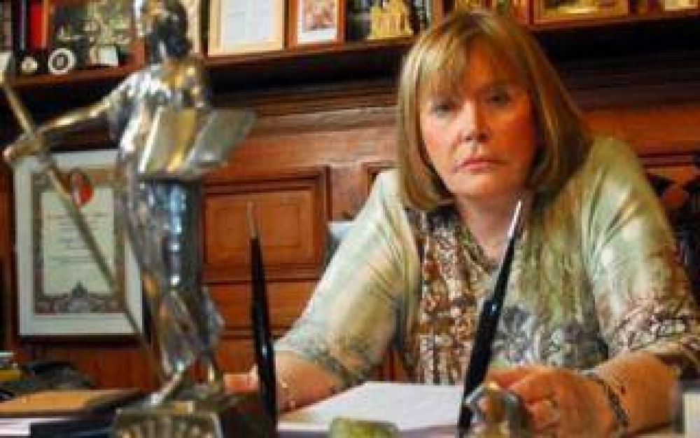 Custodio de Servini de Cubr�a se tirote� con delincuentes en Vicente L�pez