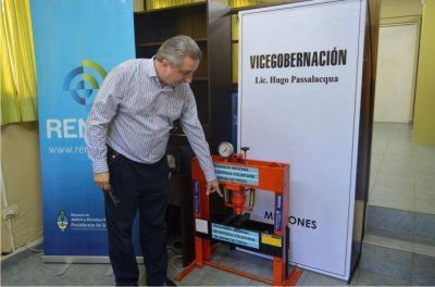 Passalacqua: �Con el desarme voluntario, Misiones apuesta a una sociedad con valores�