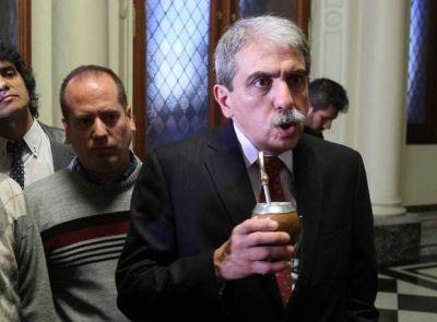 La denuncia contra An�bal Fern�ndez sacudi� con fuerza la campa�a electoral
