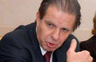 Nanclares descart� la reforma judicial propuesta por Jaque.