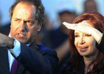 Cristina se mete en la campa�a con Scioli, en un precierre oficial