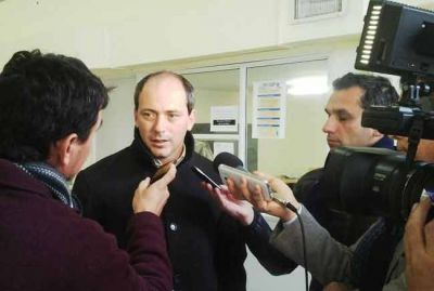 Solana: �Exigimos que se priorice el tratamiento oncol�gico en nuestra provincia�