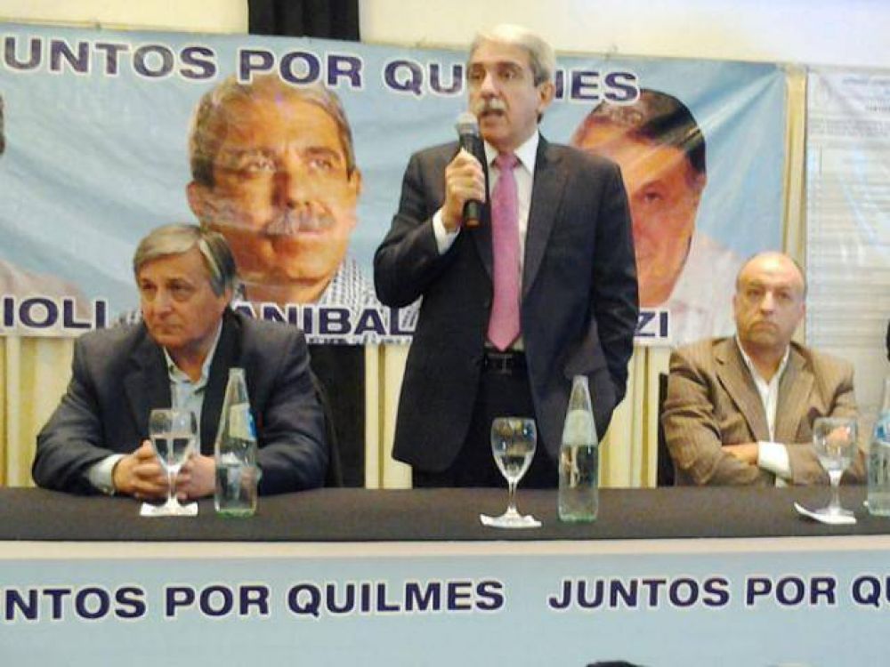 An�bal Fern�ndez en la ciudad