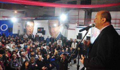 RUSSO: �VENIMOS A GANAR LA INTENDENCIA DE LAN�S�