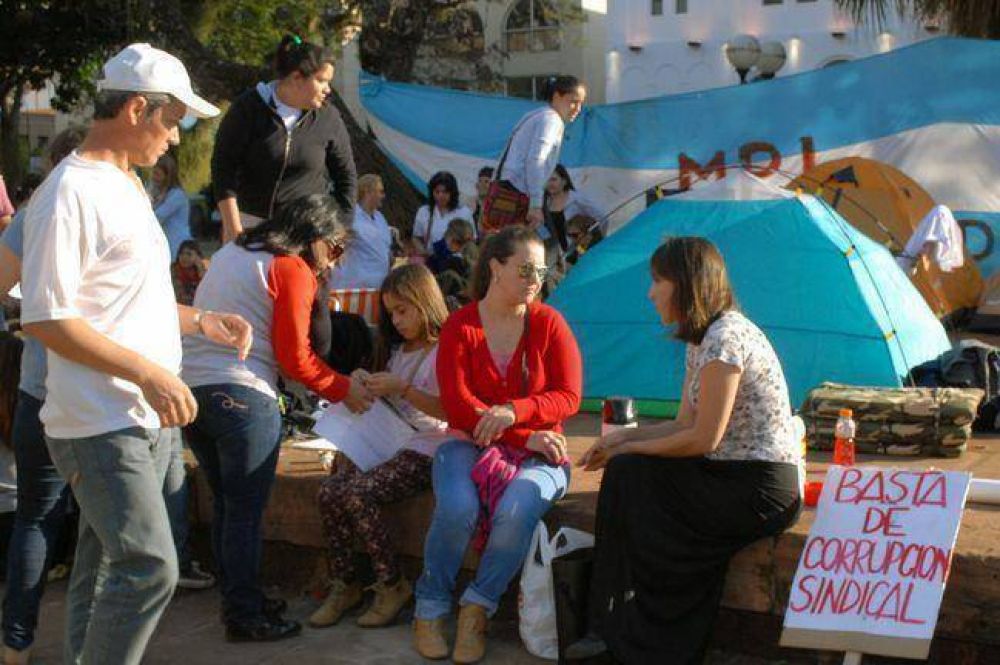 Lucha Docente: el Frente Gremial ratific� un nuevo paro por 72 horas hasta el viernes