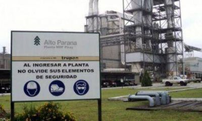 Detuvieron a once empleados madereros por impedir acceso a la empresa