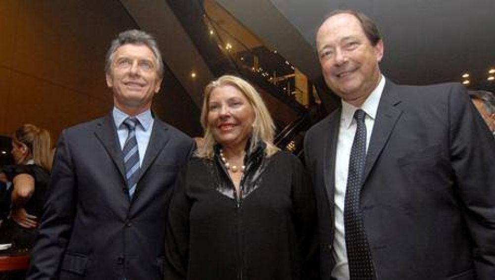 Sanz diferenci� a Cambiemos de la interna del FpV