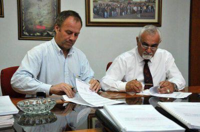 Se firm� contrato para la repavimentaci�n de la ruta 1