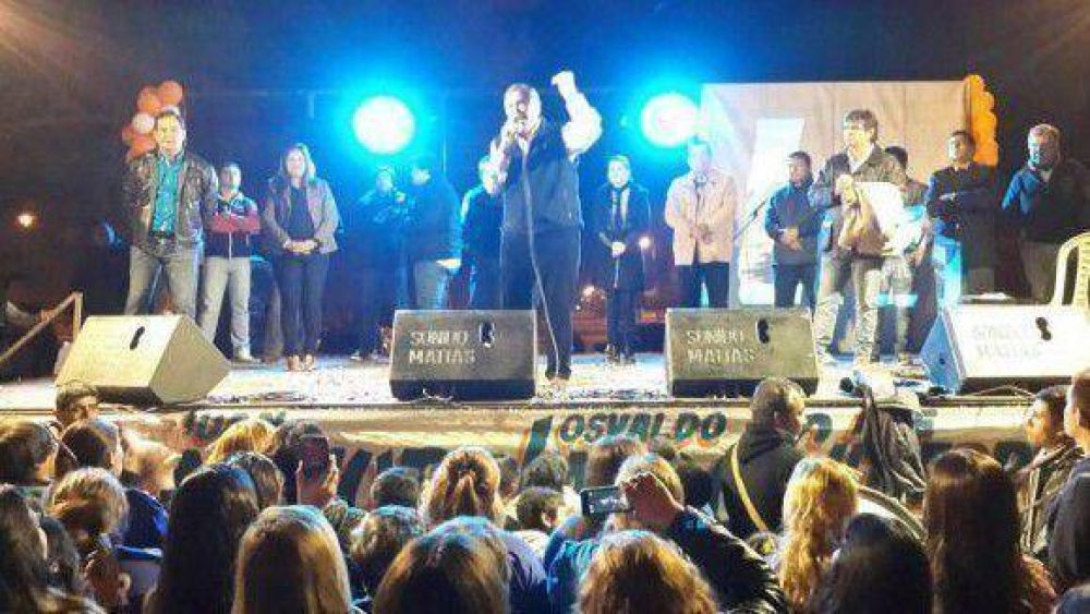 Monte Bello brind� todo su apoyo a la f�rmula del Frente para la Victoria
