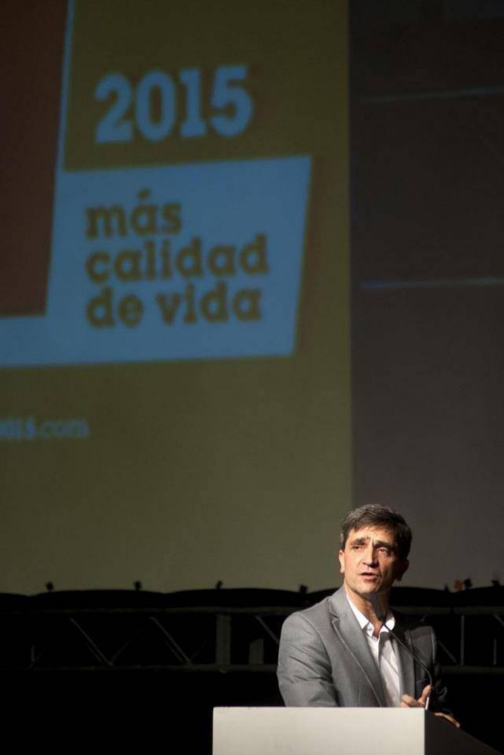 Yedlin critica a Alfaro y cuestiona la gesti�n sanitaria municipal