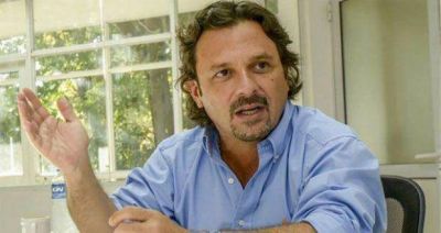 Gustavo S�enz: �Massa cuenta con el mejor equipo econ�mico�