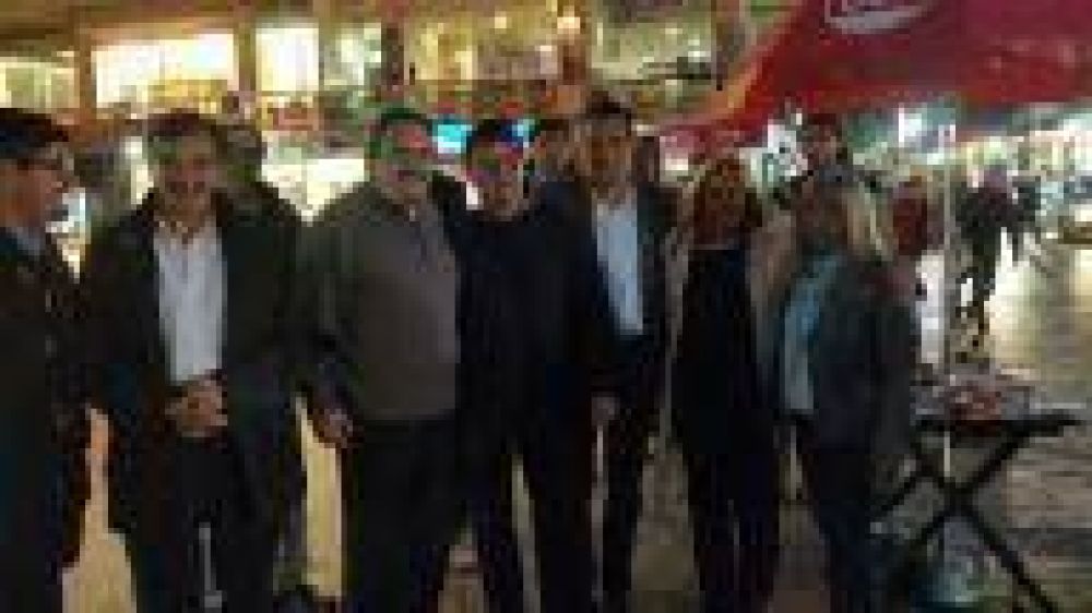 Alfons�n llam� a los radicales platenses 
