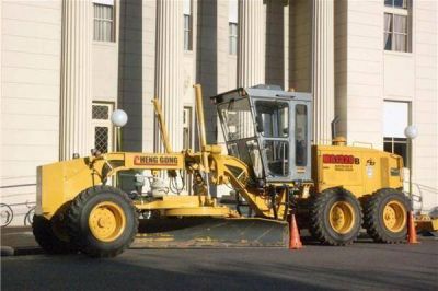  La Municipalidad tiene una nueva motoniveladora.