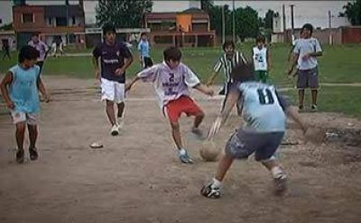 Frente a la corrupci�n en el f�tbol, monse�or Aguer propone 