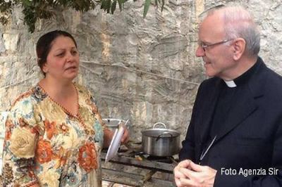 El Papa expresa su cercan�a a los refugiados iraqu�es en Jordania