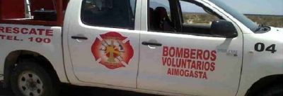 Incendio consume m�s 300 metros de plantas de olivo en Aimogasta