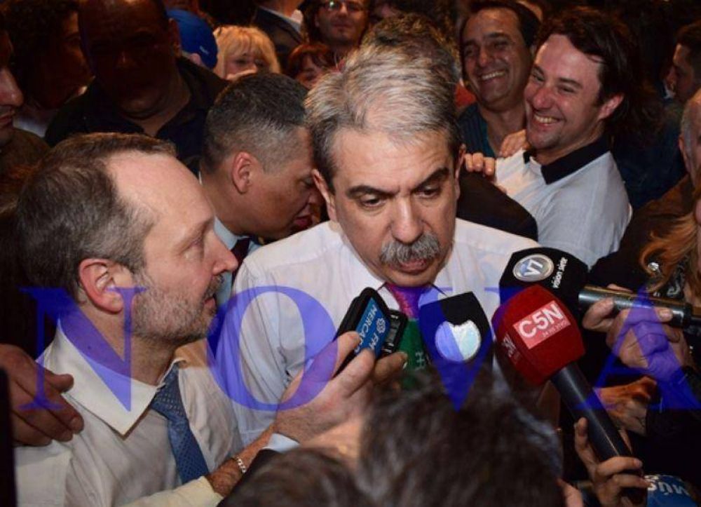 An�bal sobre Clar�n: 