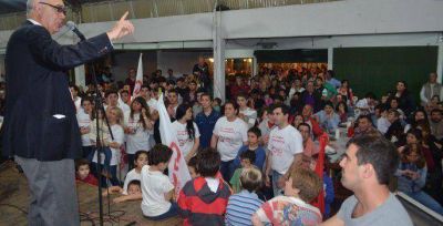 Carlos Antonio Gorosito: �Me tendr�n que sacar muerto de la Municipalidad�
