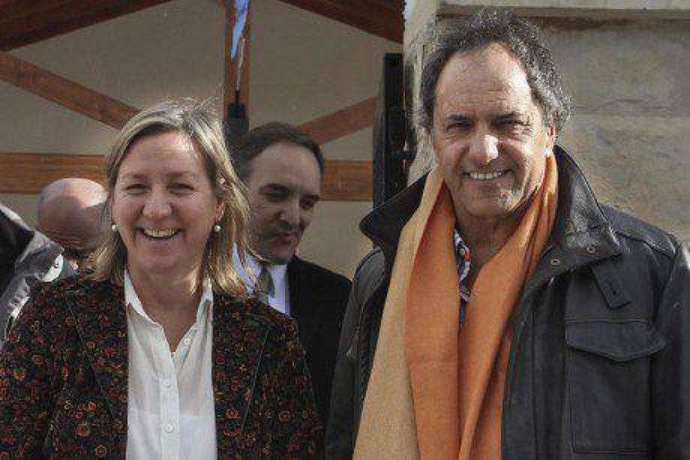 Martini: �El voto a Scioli garantiza m�s obras y trabajo para Bariloche�