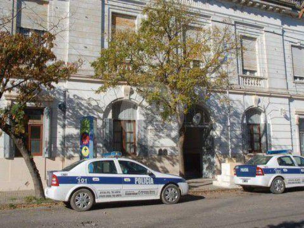 Tres Arroyos: intent� suicidarse cuando se enter� que iba a ser trasladado a la c�rcel