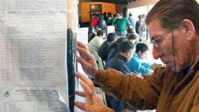 La confusi�n con la elecci�n provincial fue una constante