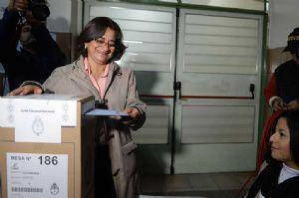 Luc�a Corpacci llam� a la participaci�n de los j�venes