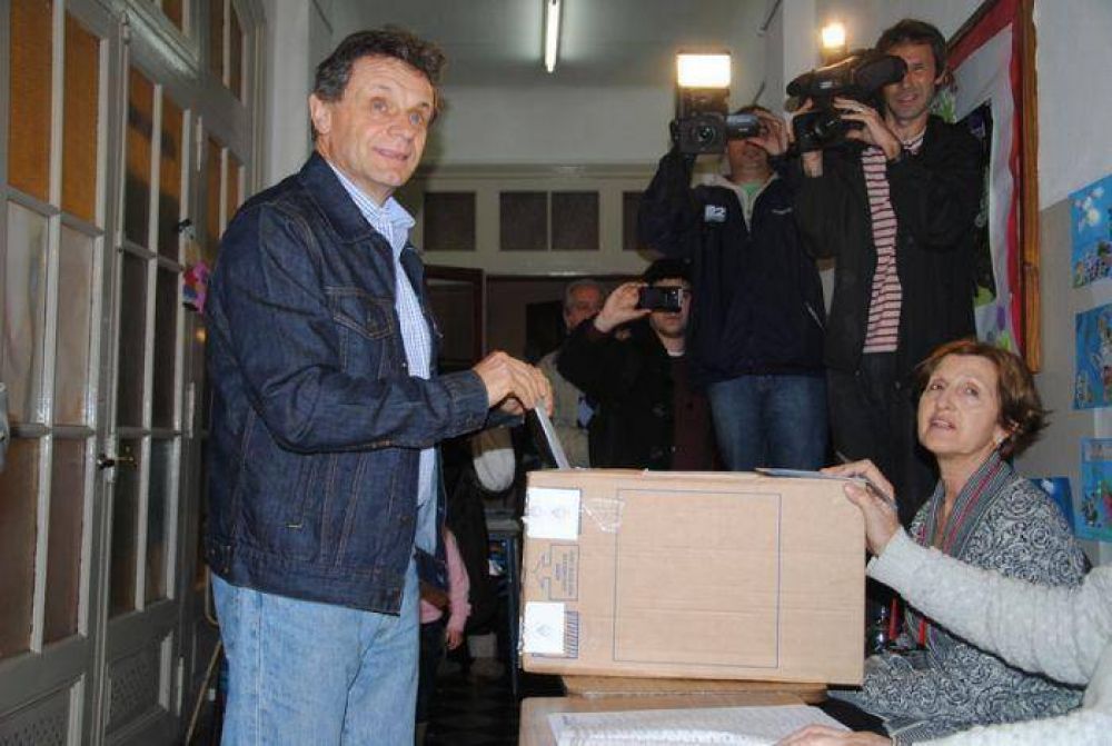 Pulti: �Nos merecemos esta expresi�n democr�tica amplia y transparente�