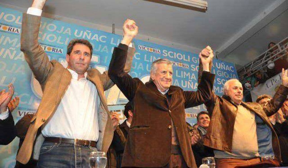 Los primeros guarismos dan ganador al Frente para la Victoria