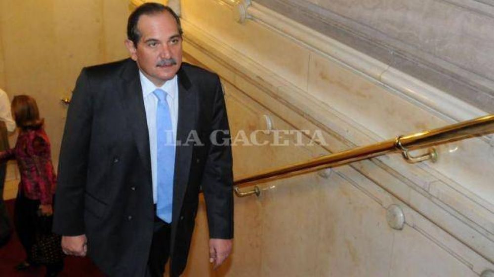 Alperovich esperar� los resultados de las PASO en la Casa de Gobierno