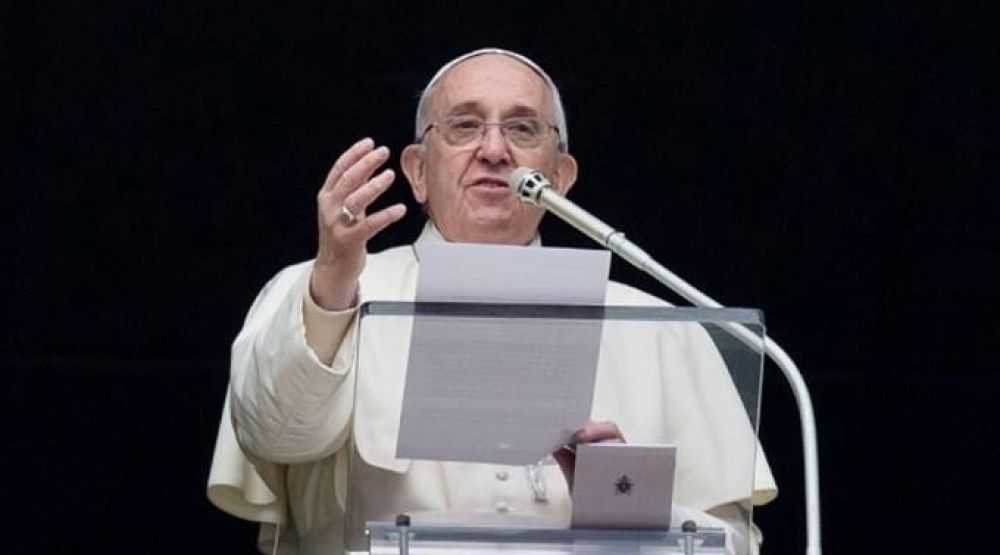 Quien se deja atraer por el amor de Dios recibe la vida eterna, dice el Papa Francisco