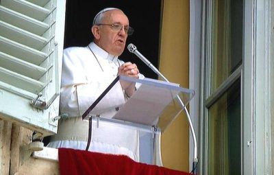 Las bombas at�micas ca�das en Jap�n deben llevar a acabar con esas armas, clam� el Papa