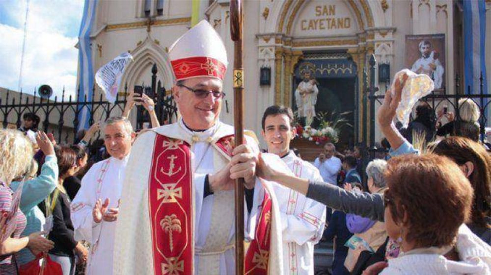 Internaron de urgencia al arzobispo de Rosario