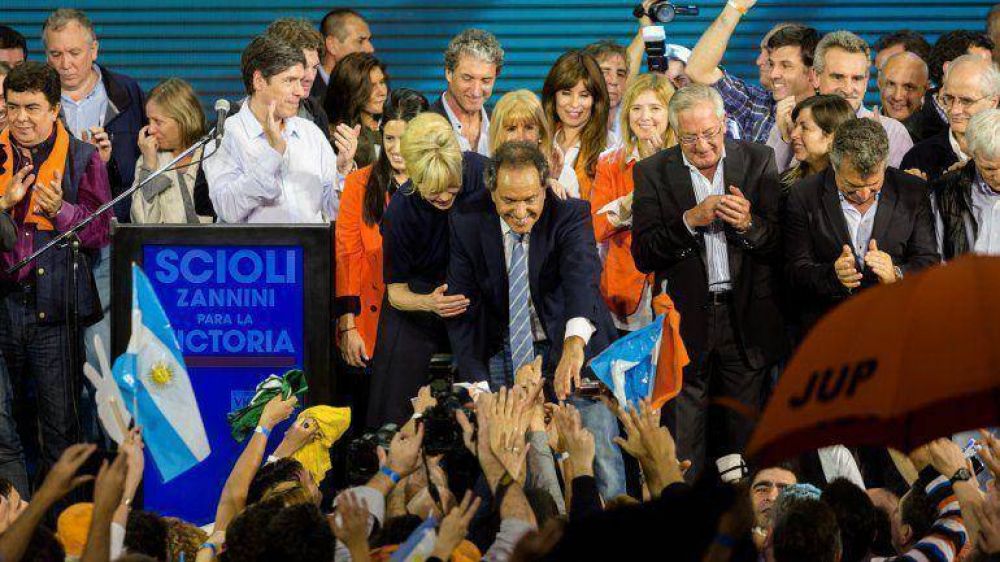 El FpV supera por seis puntos a Cambiemos y UNA termin� tercera