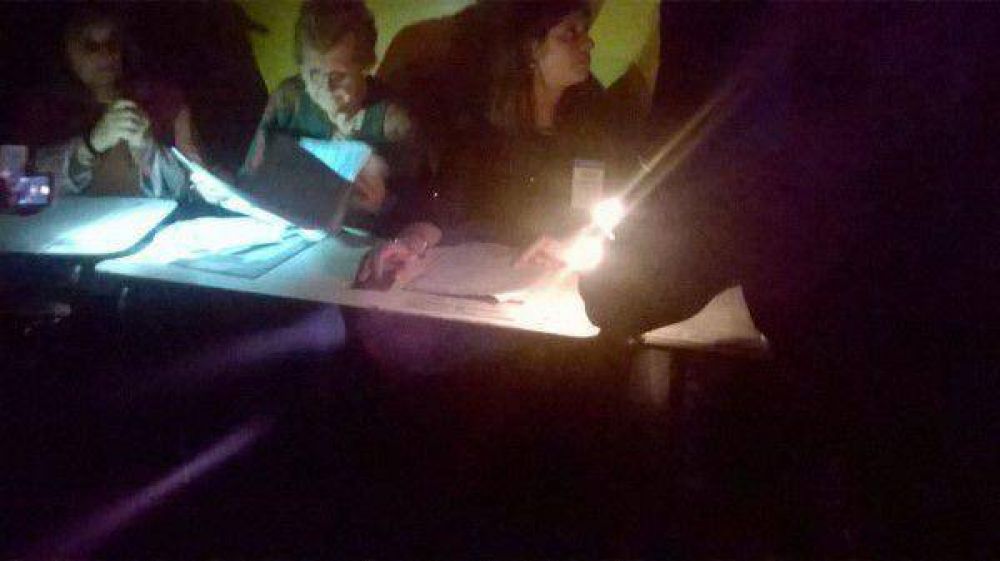 A la luz de la vela�