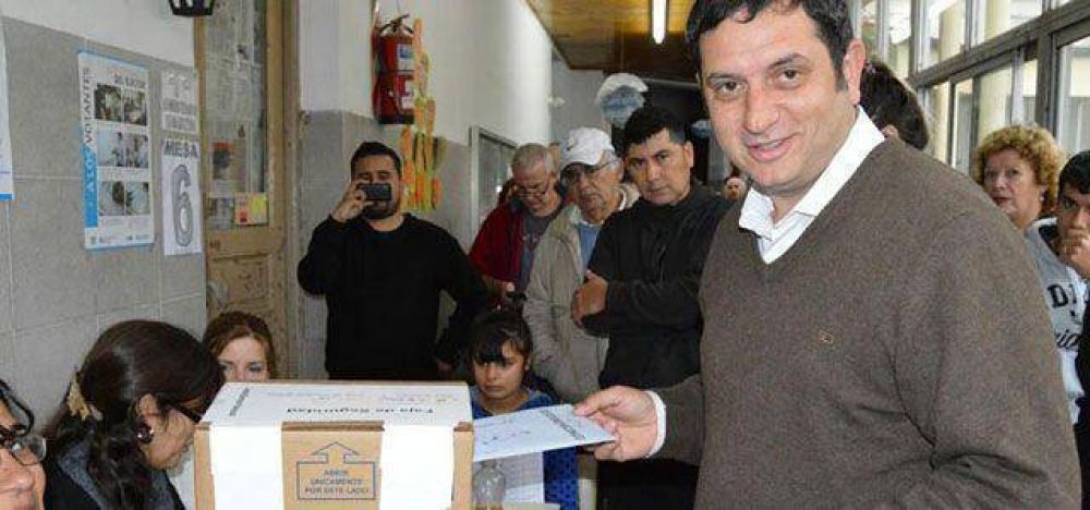 Barralle se impuso en la interna del FpV en San Vicente