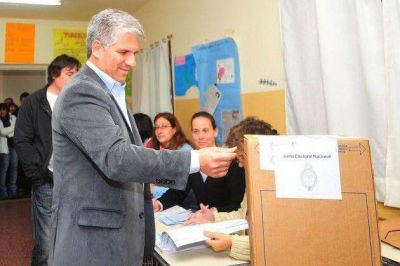 Poggi obtuvo m�s votos que Adolfo y Alberto Rodr�guez Sa�