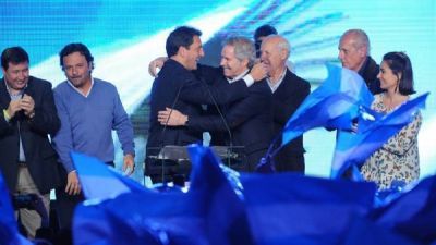 Sol�: �Nos quieren poner de �rbitros pero somos parte del combate�